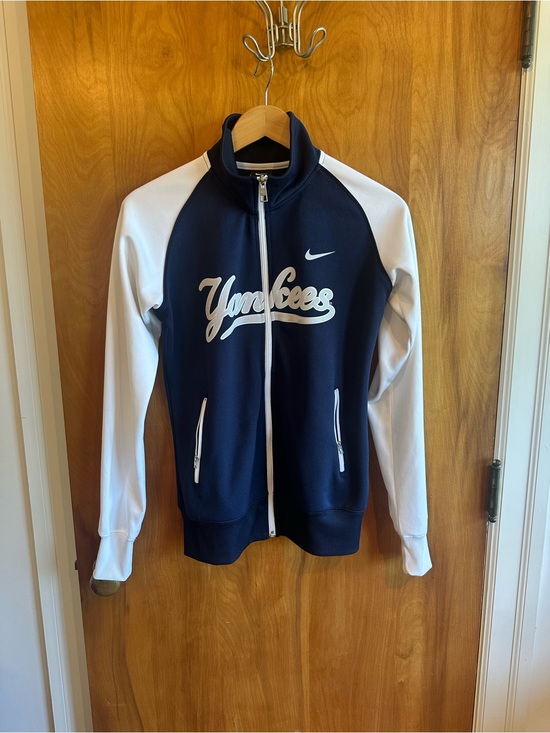 Nike Jackets & Blazers - Nike Navy and White Yankees Track Jacket